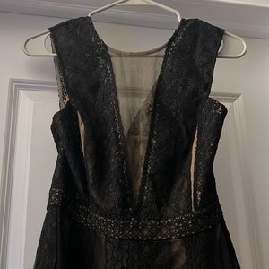 BCBGMAXAZRIA Andi Handkerchief Dress Lace Black Size 6